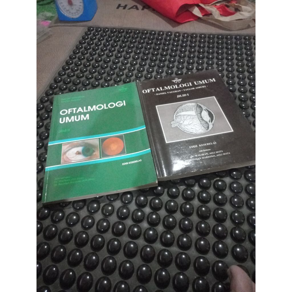 Buku Oftalmologi Umum Daniel Vaughan jilid 1 dan 2