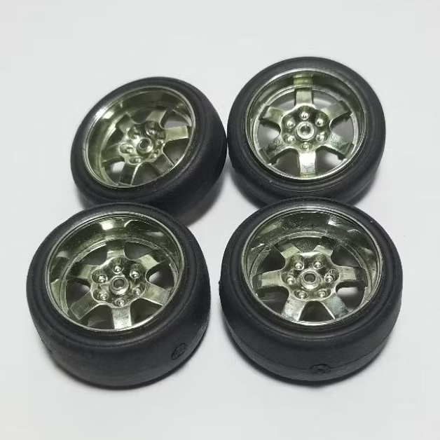TAMIYA MINI 4WD VELG LOOSE KIT ASTUTE RS BEKAS