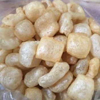 

Kerupuk Kulit Sapi Matang Rasa Asin Dan Gurih 1 Ball Berat 250gr Khas Cirebon
