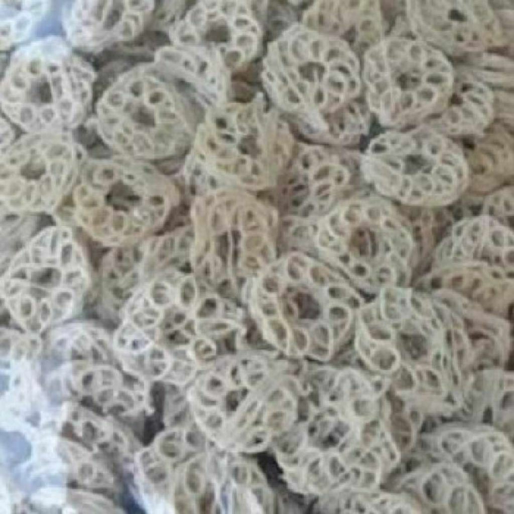 

kerupuk mawar mentah by pasar Tasik online