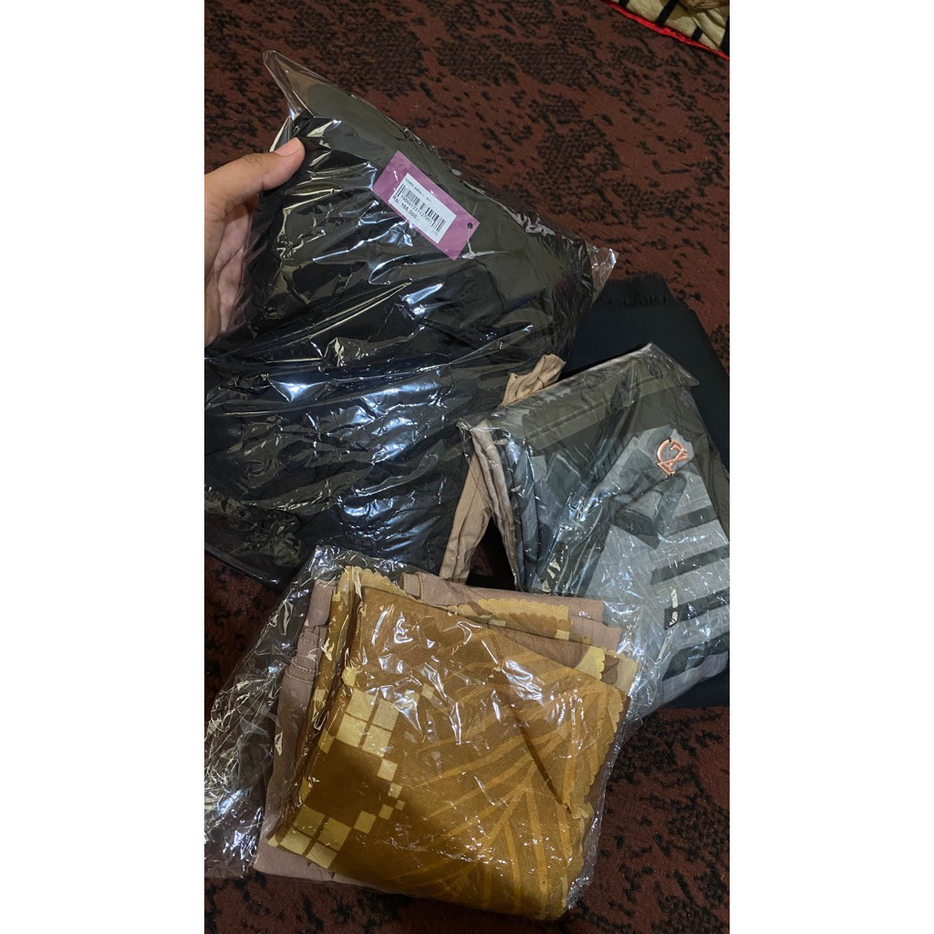 gamis elzata dan jilbab zd