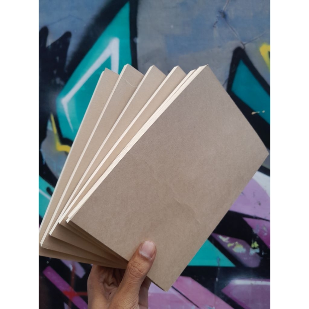 

notebook A5 softcover sampul coklat polos isi 50 lembar/100 halaman .isi polos/garis buku catatan jurnal buku saku