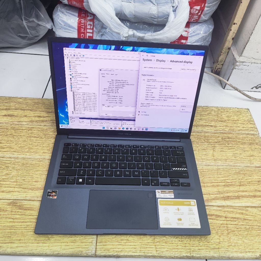 Laptop Second Asus VivoBook M1403QA AMD Ryzen 5 5600H Ram 16gb Ssd 512gb OLED