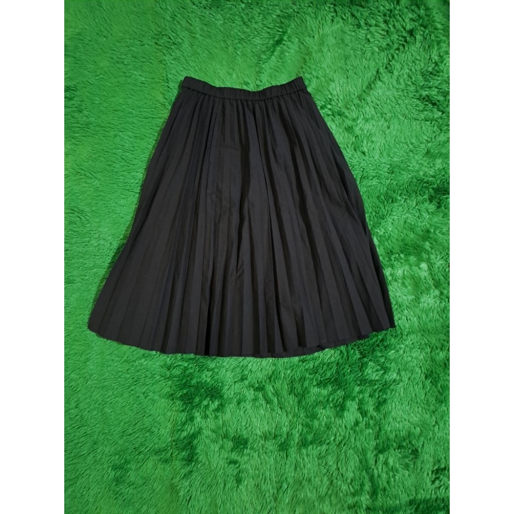 rok prisket anak uniqlo