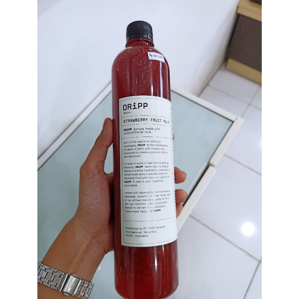 

DRIPP MINUMAN SIRUP PREMIIUM/SYRUP STRAWBERRY FRUIT PULP/SIRUP RASA STRAWBERRY FRUIT PULP/760 ML/VARIAN STRAWBERRY FRUIT PULP PREMIUM/HALAL/BPOM