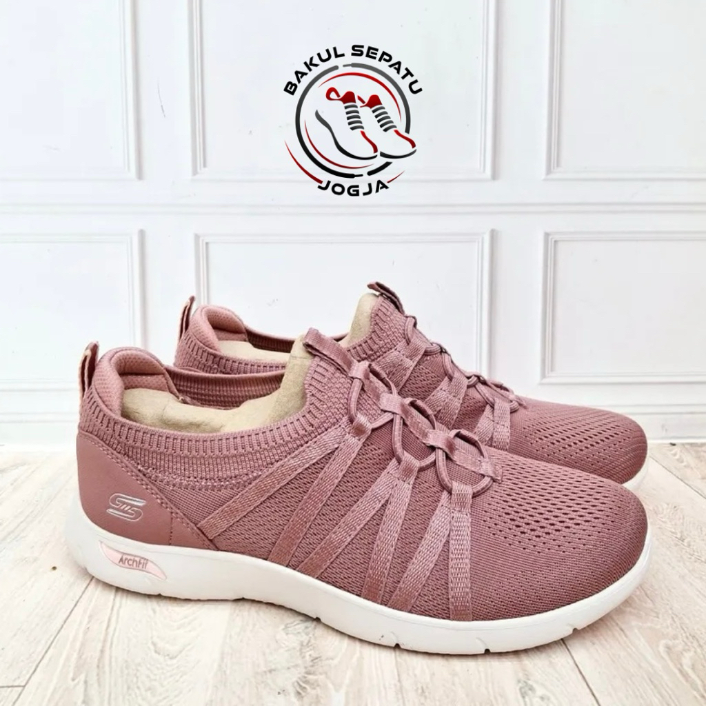 Sepatu Wanita SKECHERS Arch Fit Refine (Size 36-40) Sneakers Casual Sport Sekolah Dewasa