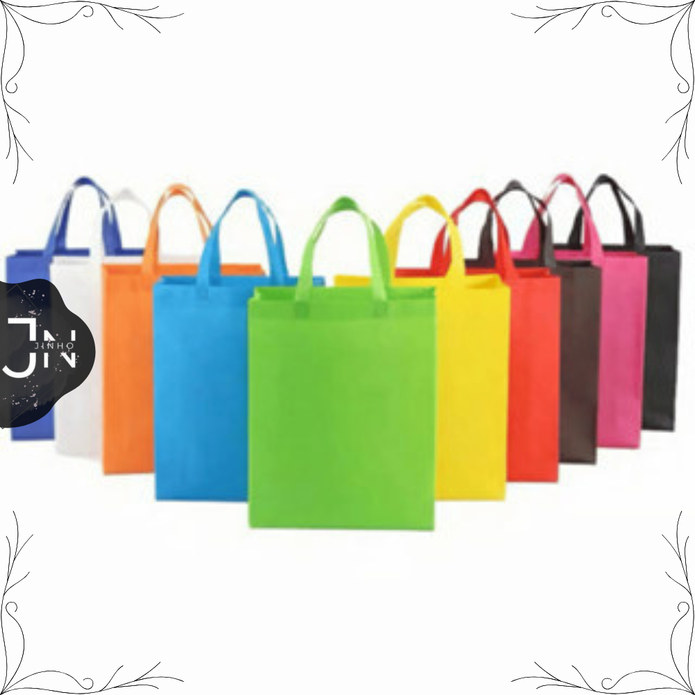 

JINHO GOODIE BAG TAS BELANJA SPUNBOND UNTUK SOUVENIR HAJATAN HAMPERS KANTONG 3 UKURAN BANYAK WARNA TAS LIPAT SAMPING WARNA POLOS 1191