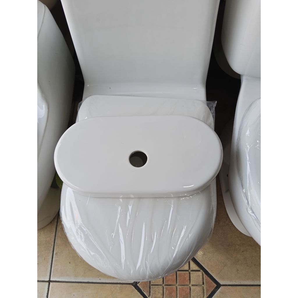 tutup tangki/tabung closet duduk TOTO type sw421j/sw420jp (bekas)