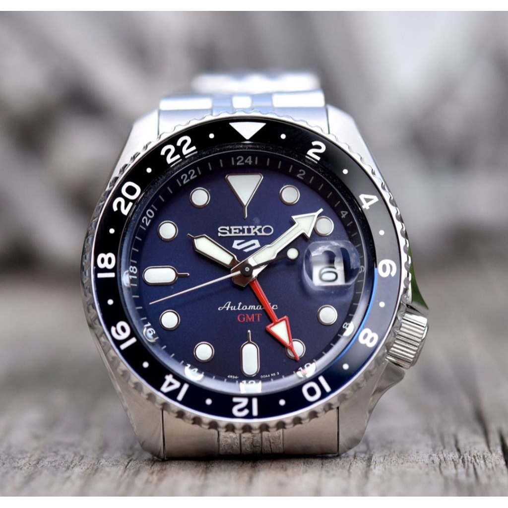 Seiko 5 GMT Sport Automatic
