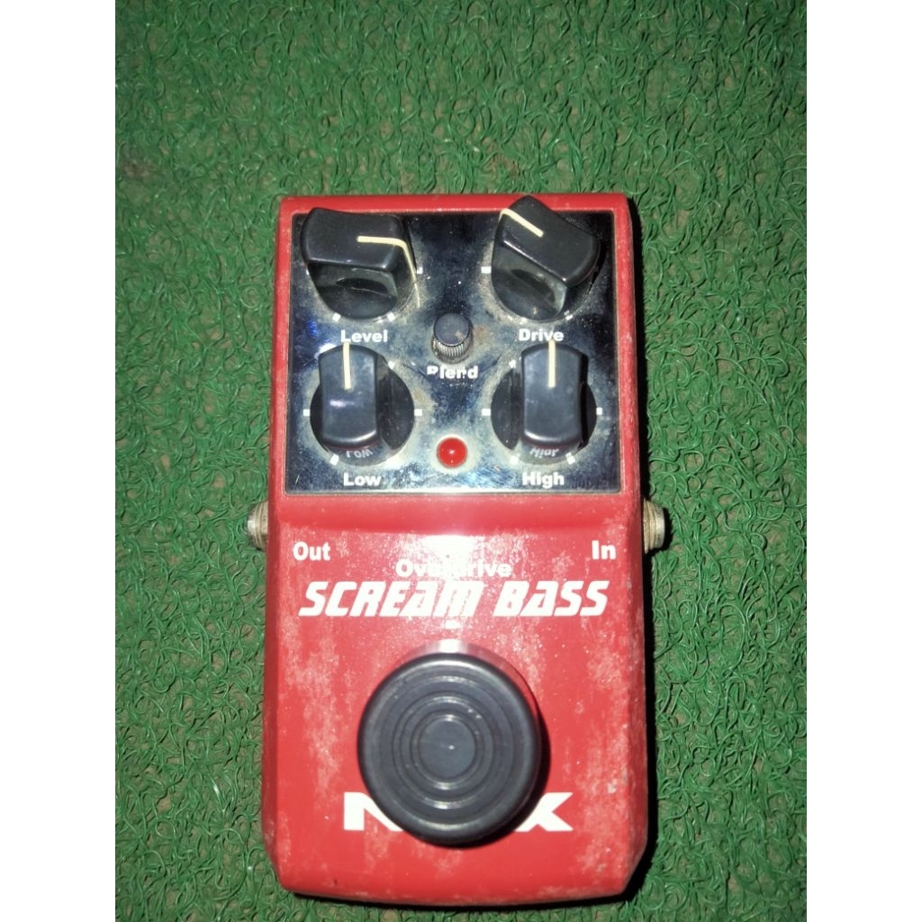 Pedal Effect/Efek Bass Scream Bass Nux