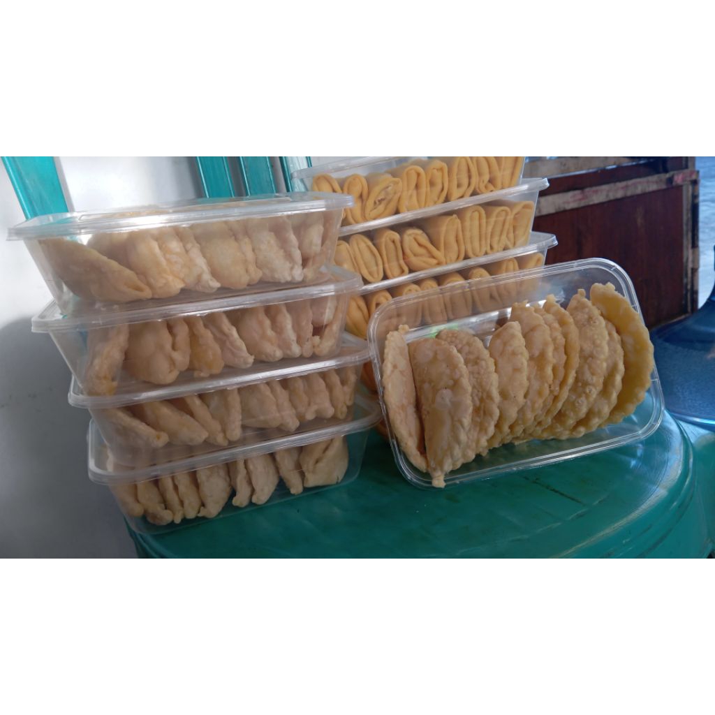 

Pastel Sayur Frozen Isi 10
