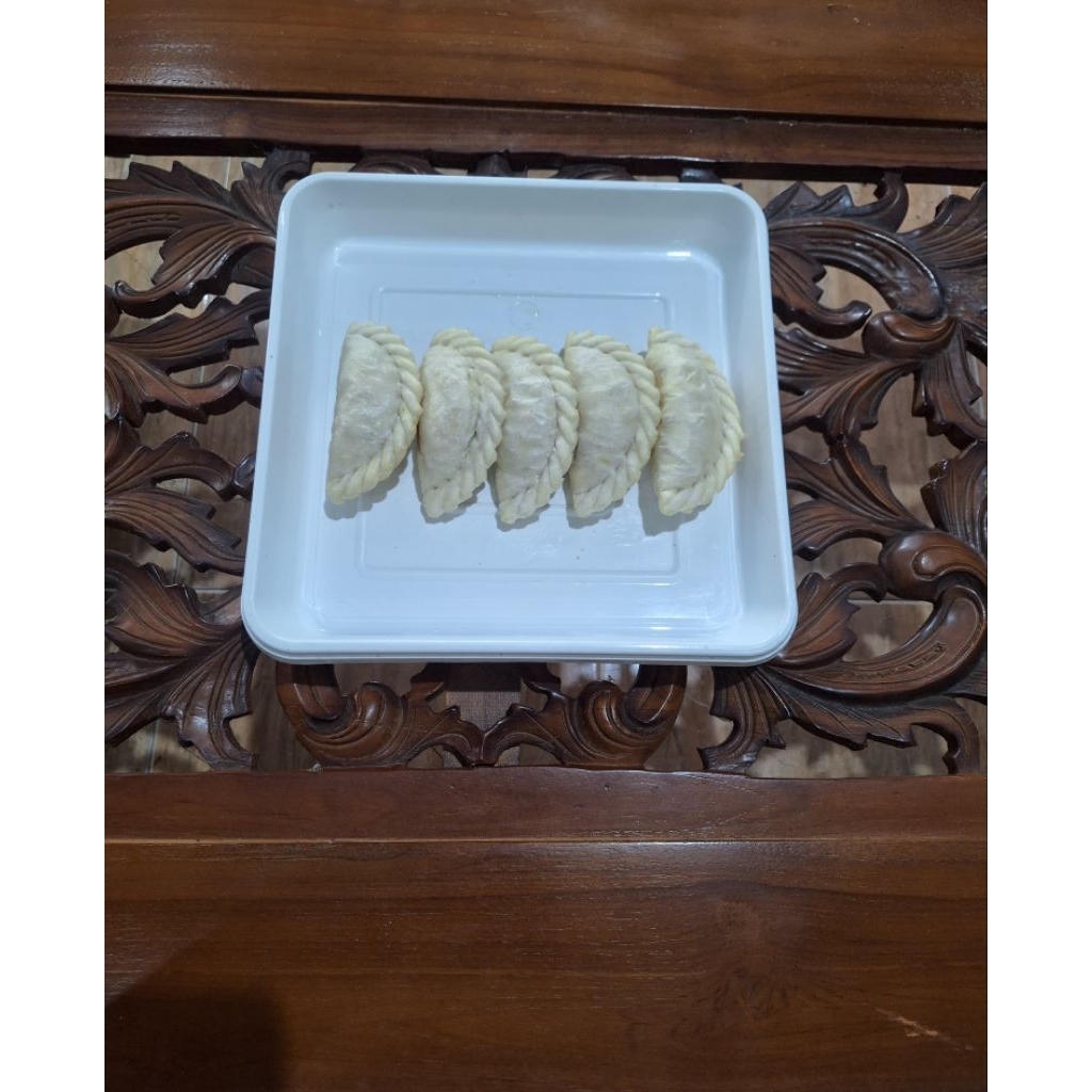 

Cireng isi Ayam Suwir