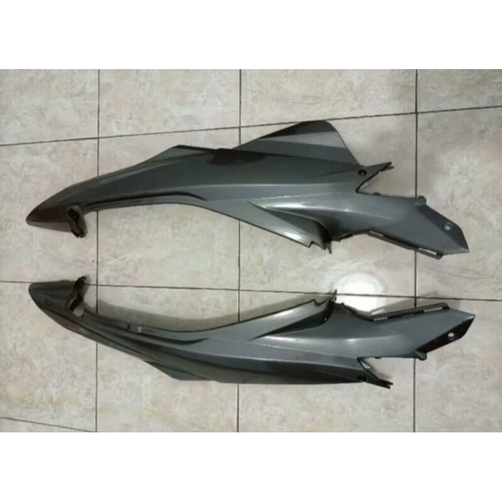 cover body belakang motor Suzuki Satria Fu facelift Warna ABU ABU