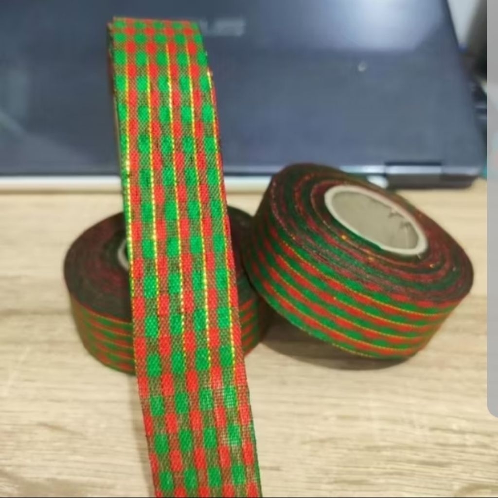 

Pita Kotak Kombinasi Merah Hijau 1 Inch