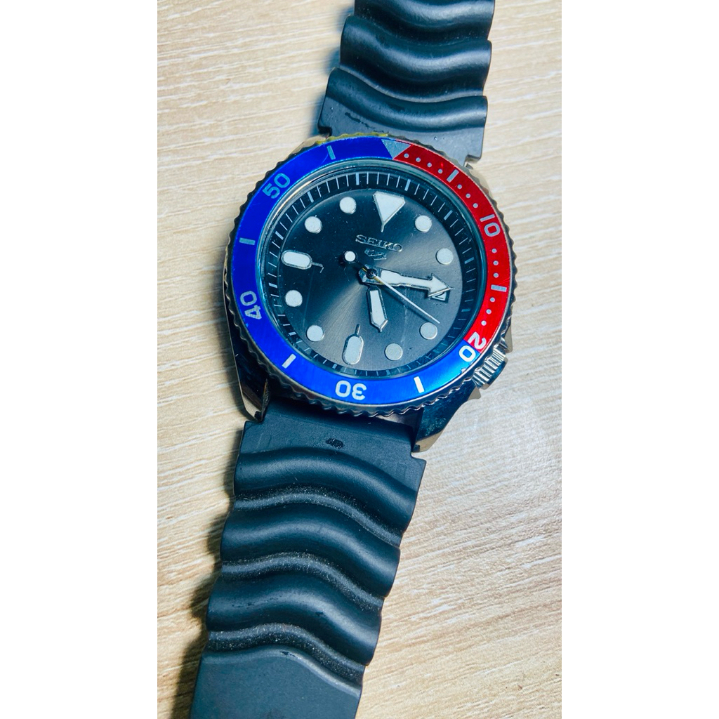 Jam SEIKO 5 automatic  second