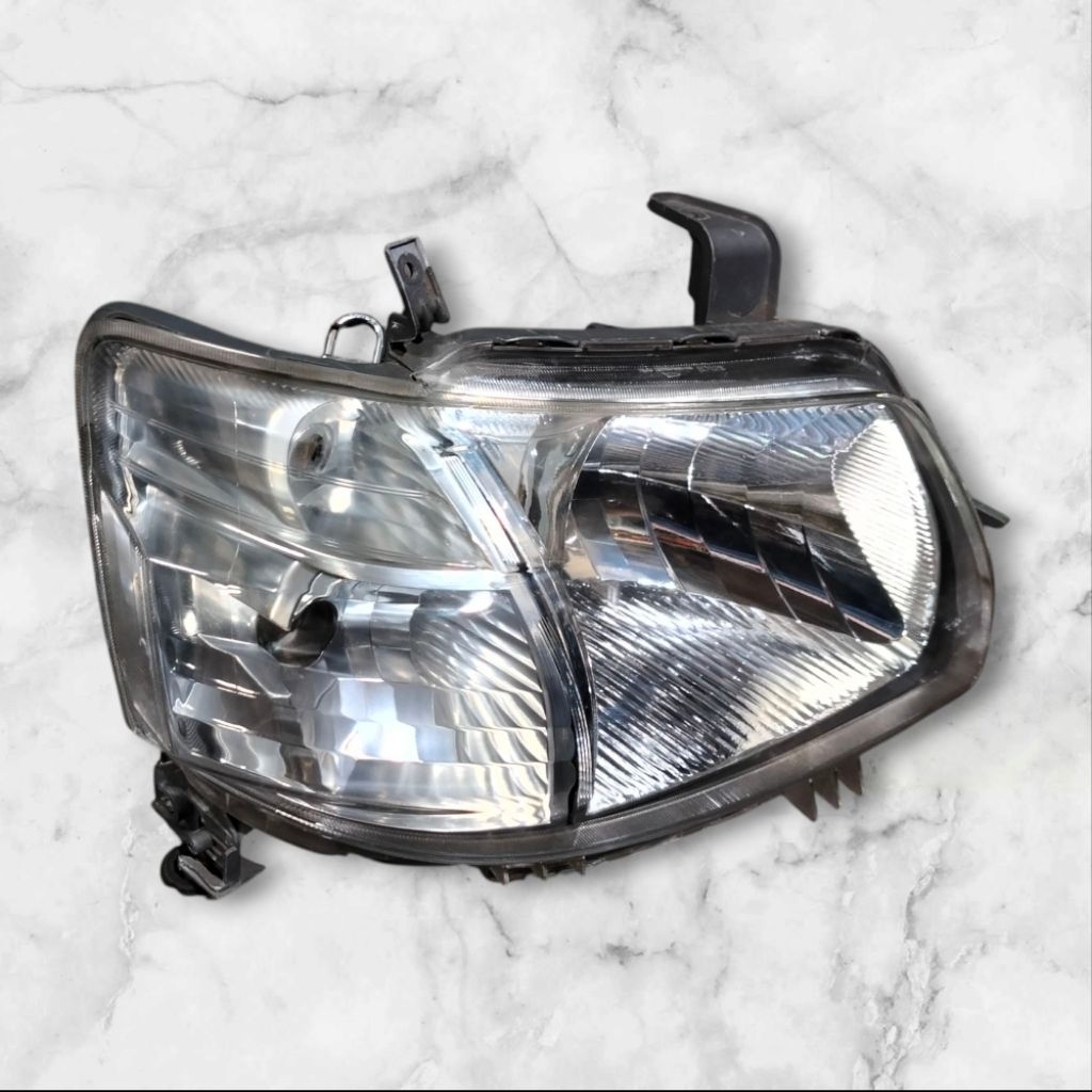Headlamp Lampu Depan Daihatsu Grandmax Original Kanan