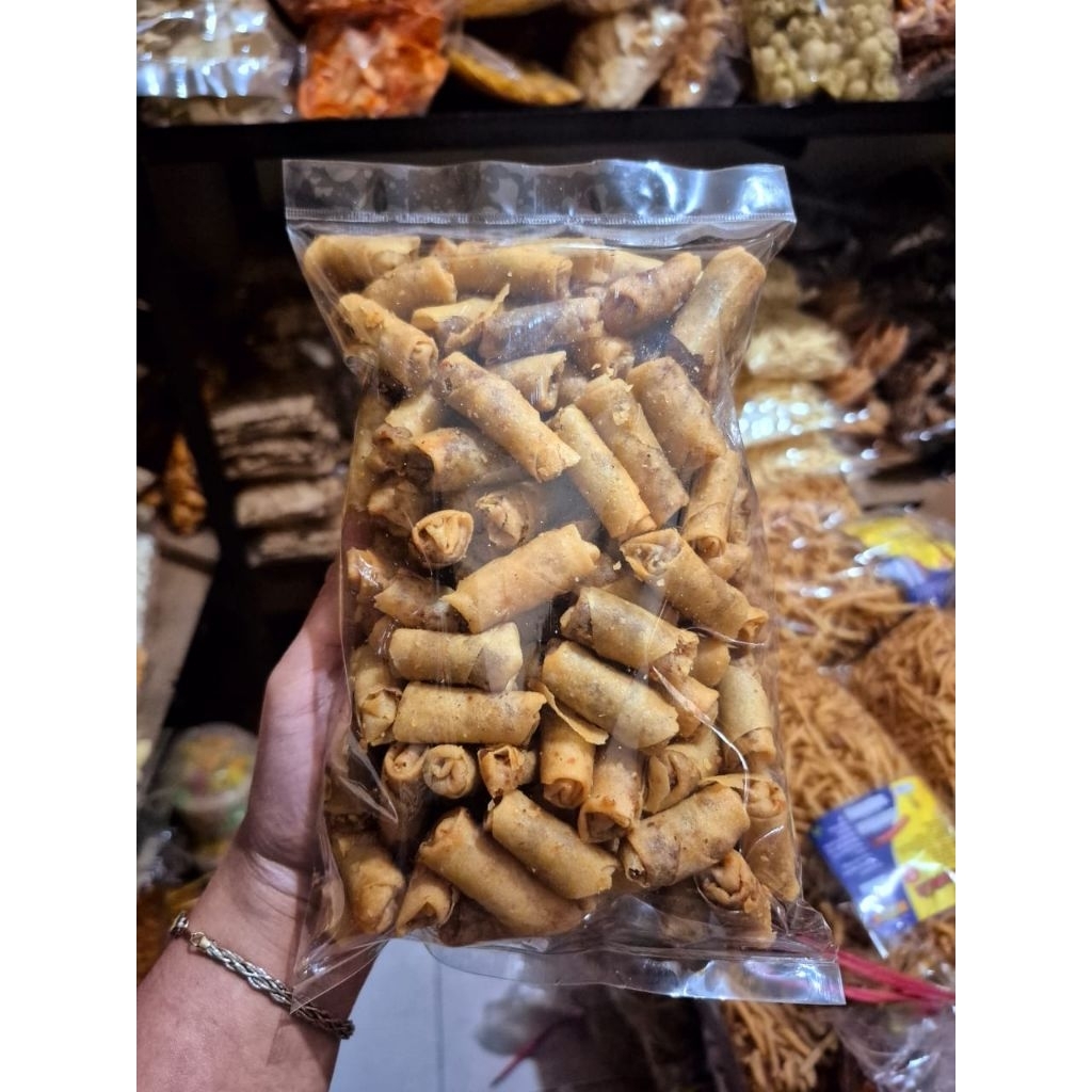 

Cemilan Sumpia Udang 500gr