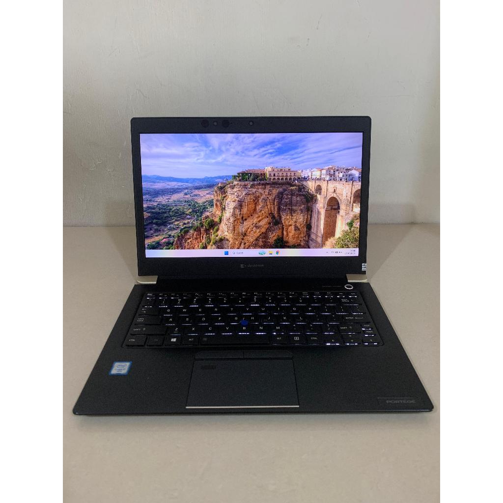 Laptop Toshiba Dynabook