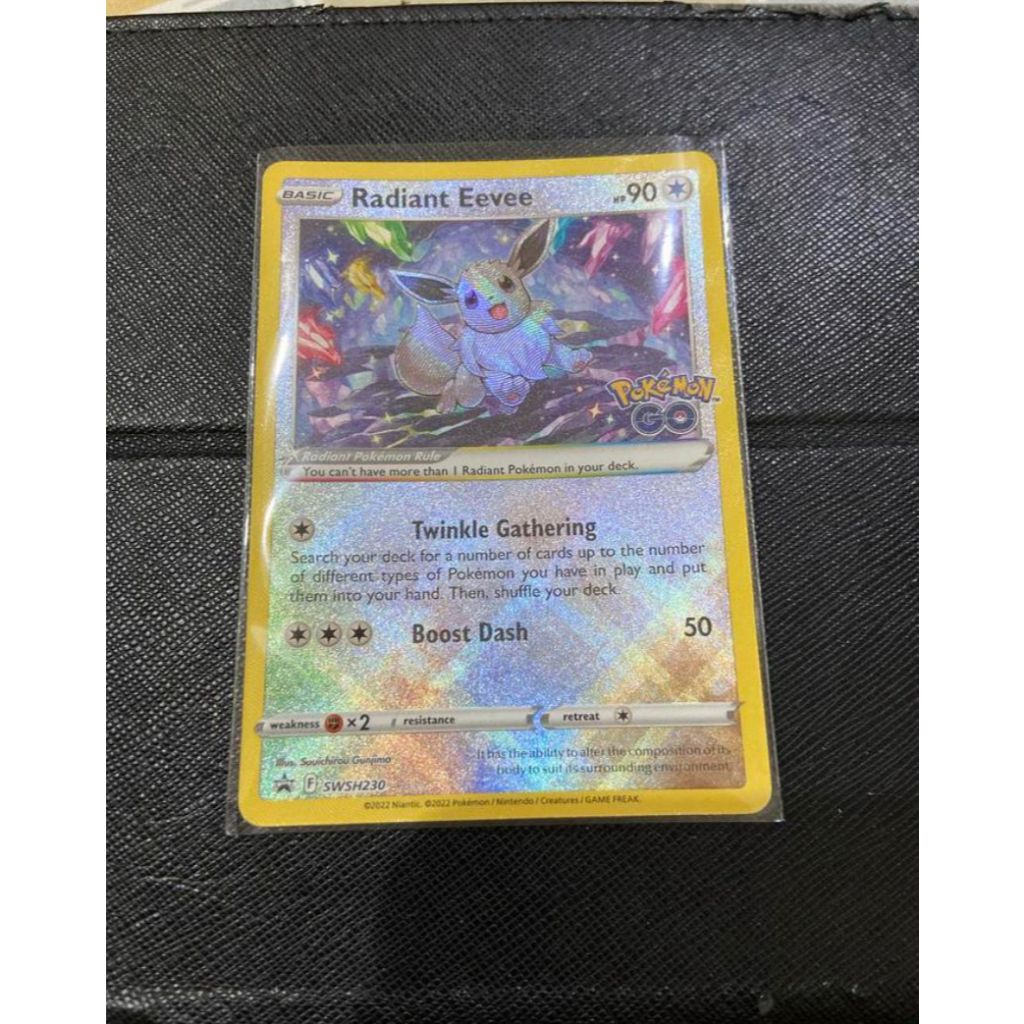 Kartu TCG EN Pokemon GO Radiant Collection Eevee Shiny