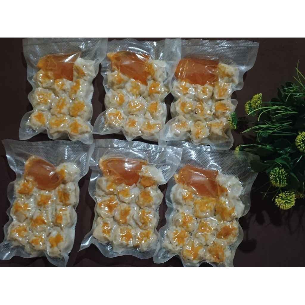 

dimsum ayam Frozen homemade isi 10