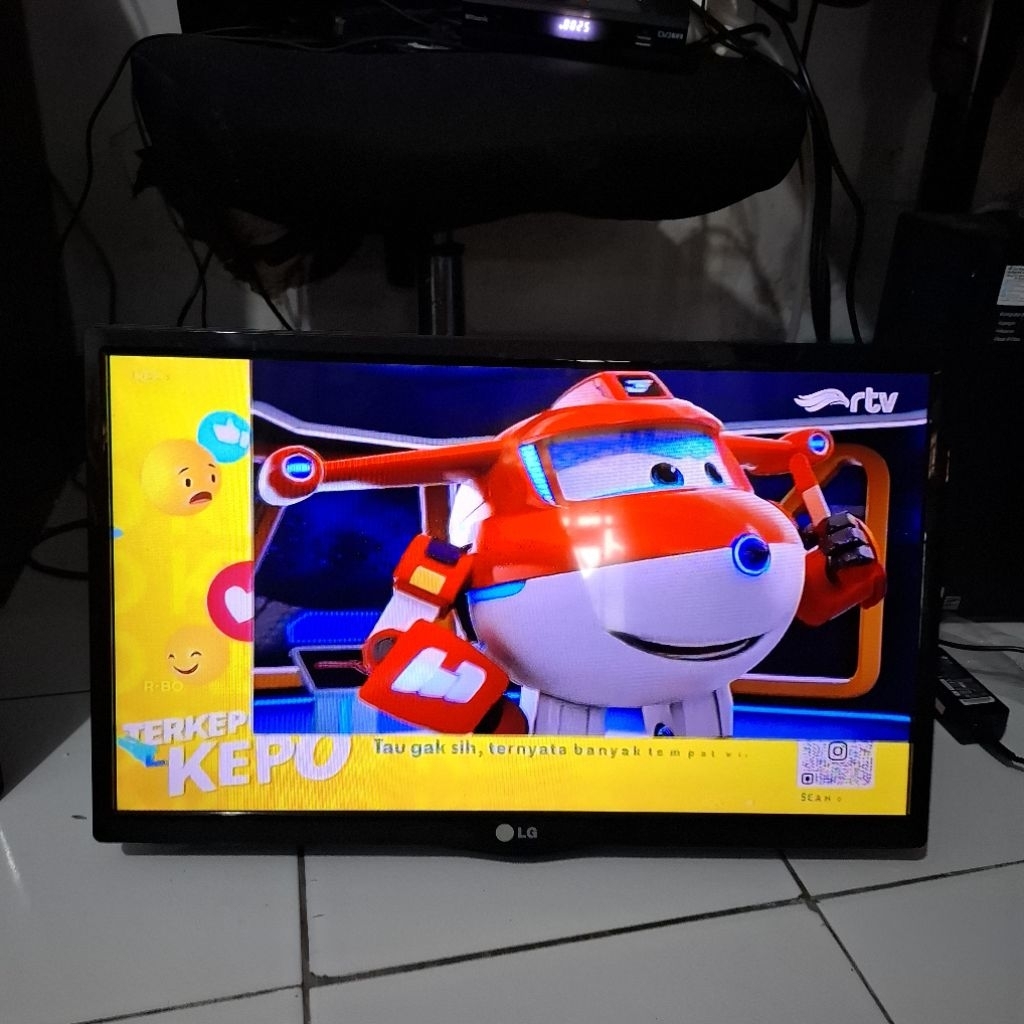 TV LG LED 22LY330C 22 inch Minus Baret