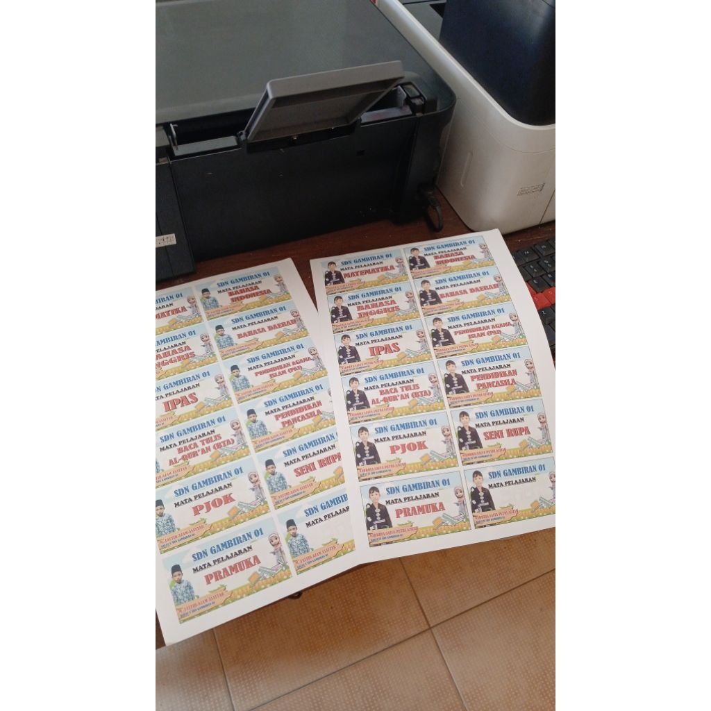 

Stiker Mapel Bahan Stiker HVS uk f4