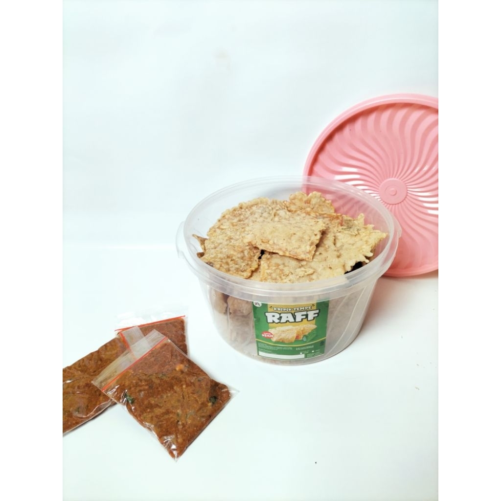 

KERIPIK TEMPE/TEMPE TEPUNG/TEMPE KOTAK/TEMPE KOTAK DAUN JERUK/ KRIPIK TEMPE RENYAH/ KRIPIK TEMPE KHAS KEDIRI/TOPLES/400 gr