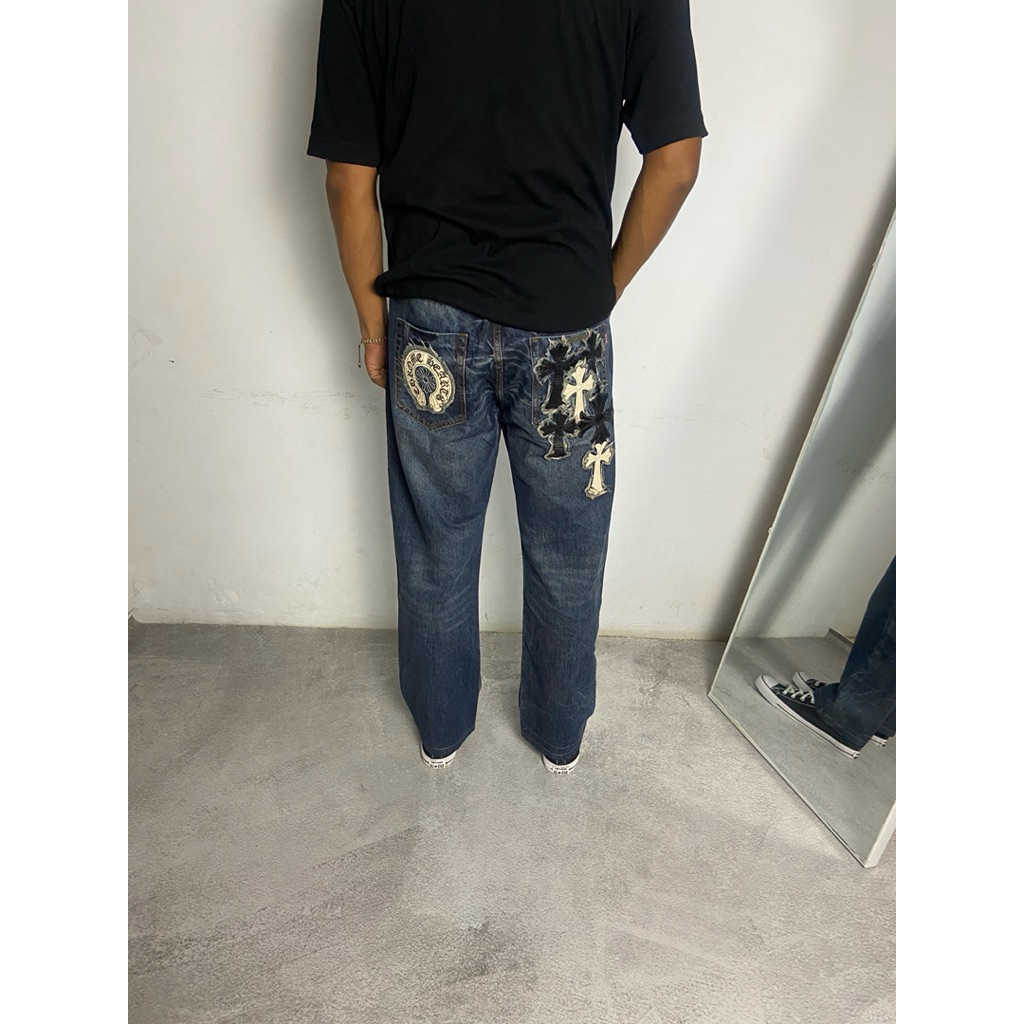 CHROME HEARTS CROSSPATCH JEANS