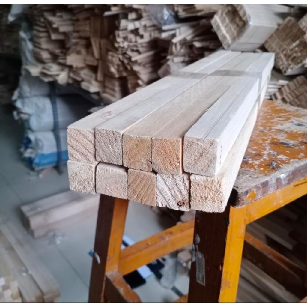 Kayu balsa stick 20mm x 25mm x 60cm Balsa reng balsa balok balsa maket