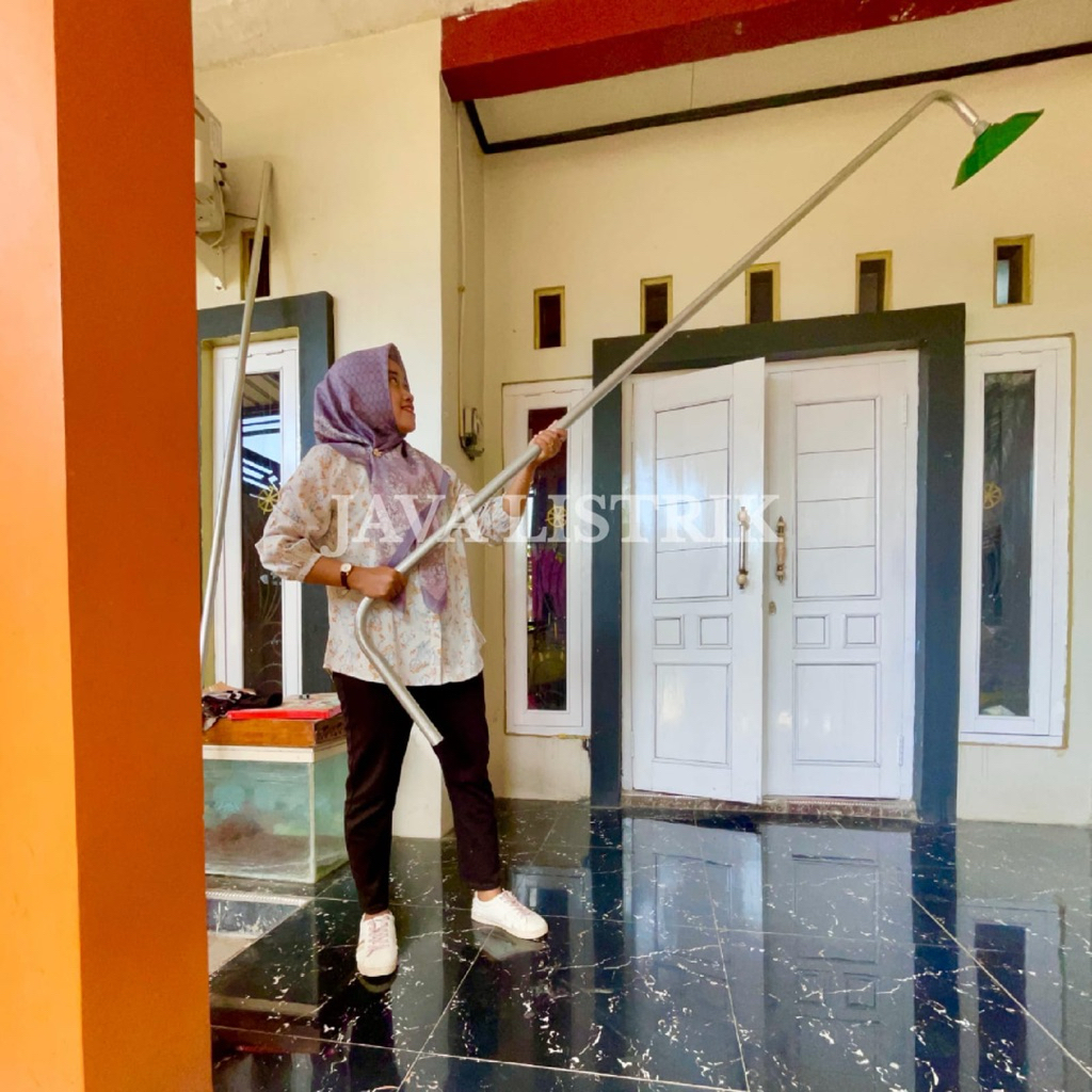 Tiang lampu pju / tiang lampu beton listrik