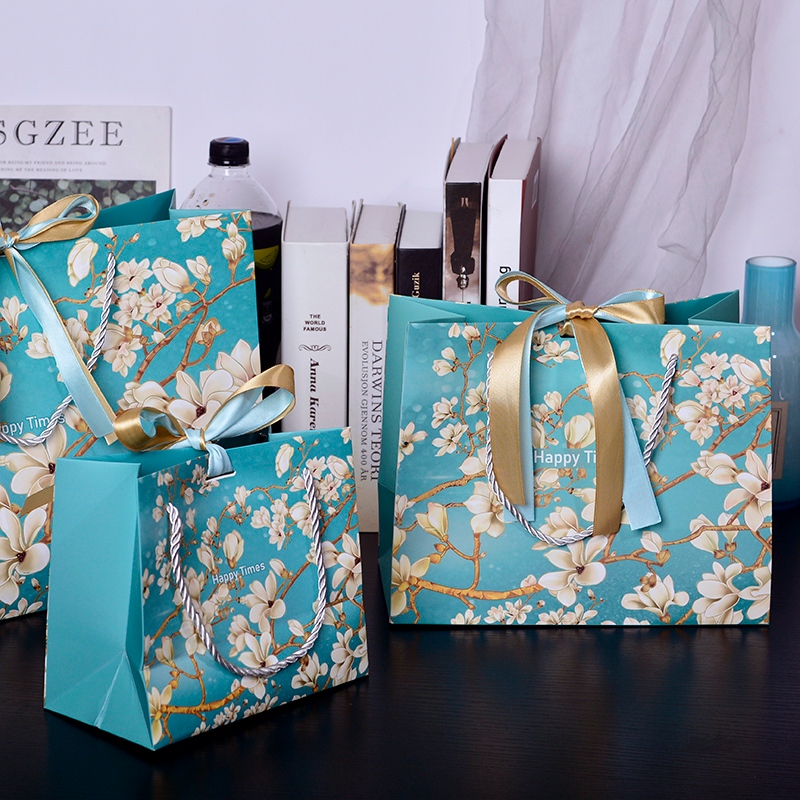 

Variant F-305 - Paperbag - Paper bag - Paperbag Kado - Gift Bag - Premium PaperBag -Kantong Kado - Kantong Souvenir - Tas Kado Premium Souvenir Wedding - Goodie Bag - Paperbag Pita - PaperBag Tas Hadiah - PaperBag Premium Quality - Hadiah Wedding Souvenir