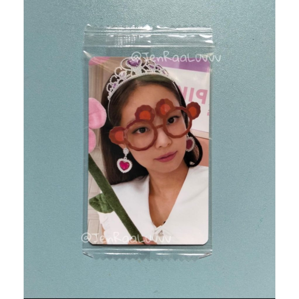 (CLEARNING SALE) JENNIE PHOTOCARD POB BPTG KTOWN SEALED
