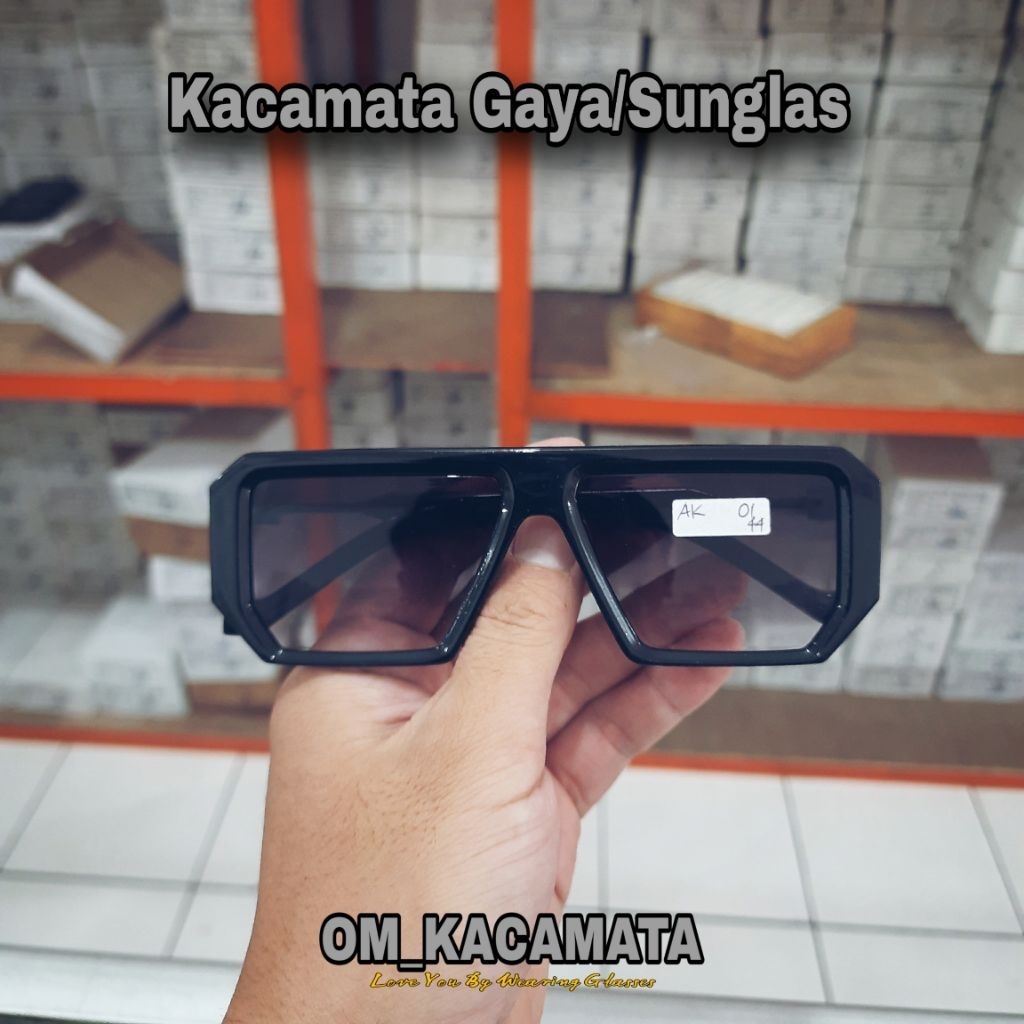KACAMATA GAYA LENSA GRADASI HITAM PRIA/WANITA