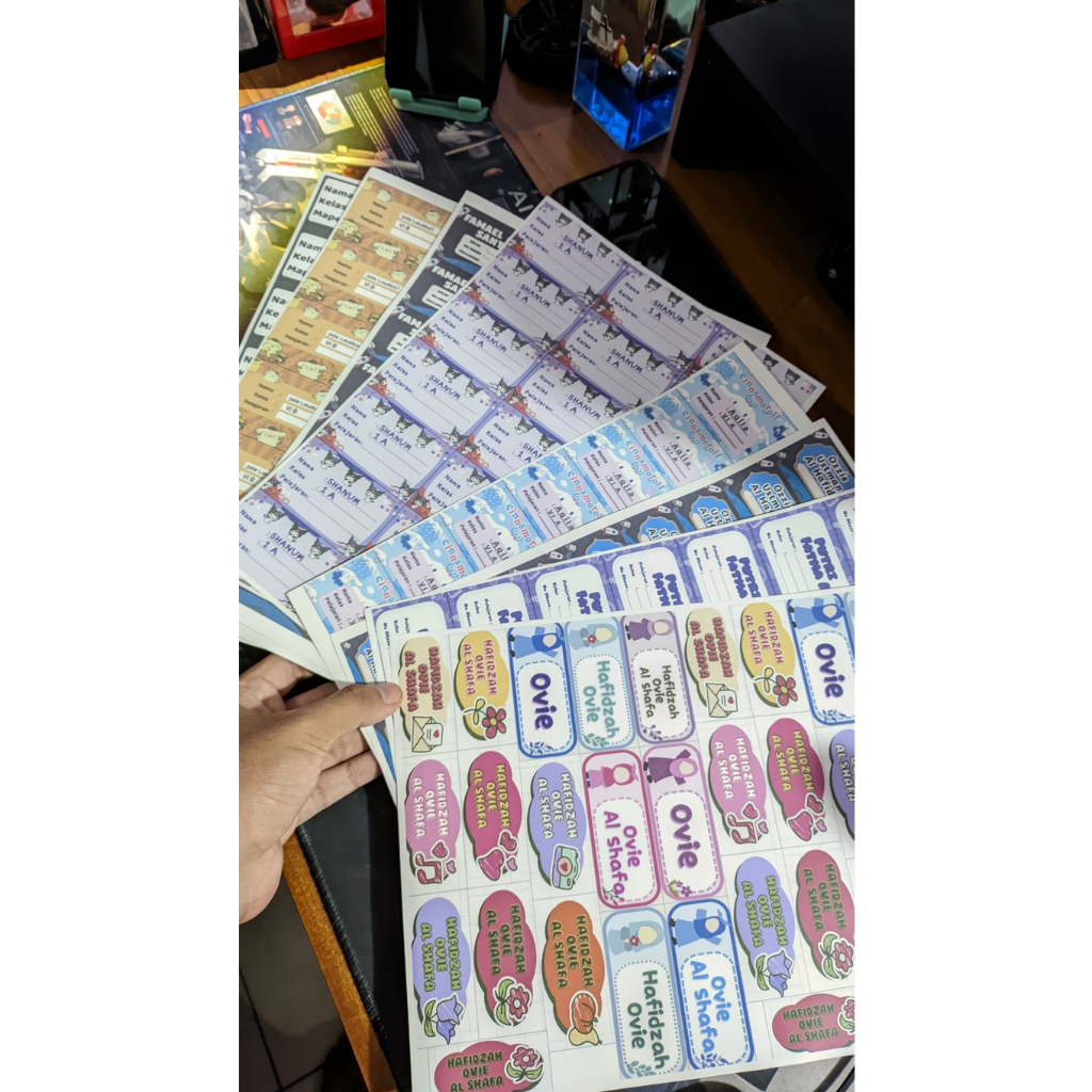 

Cetak Stiker Chromo A4, Free Desain Custom, Label Nama, Label Merk, Label Kemasan, dll