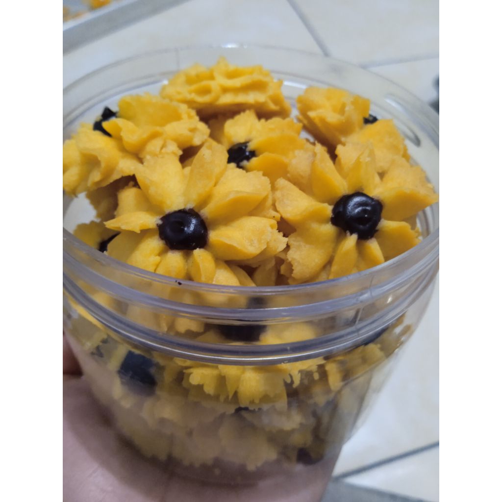 

Kue Semprit Jadul (Kue Mawar)