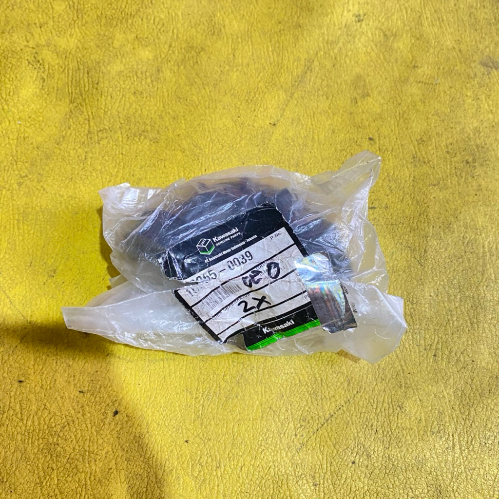 karet intake manifold Kawasaki Zx130 original