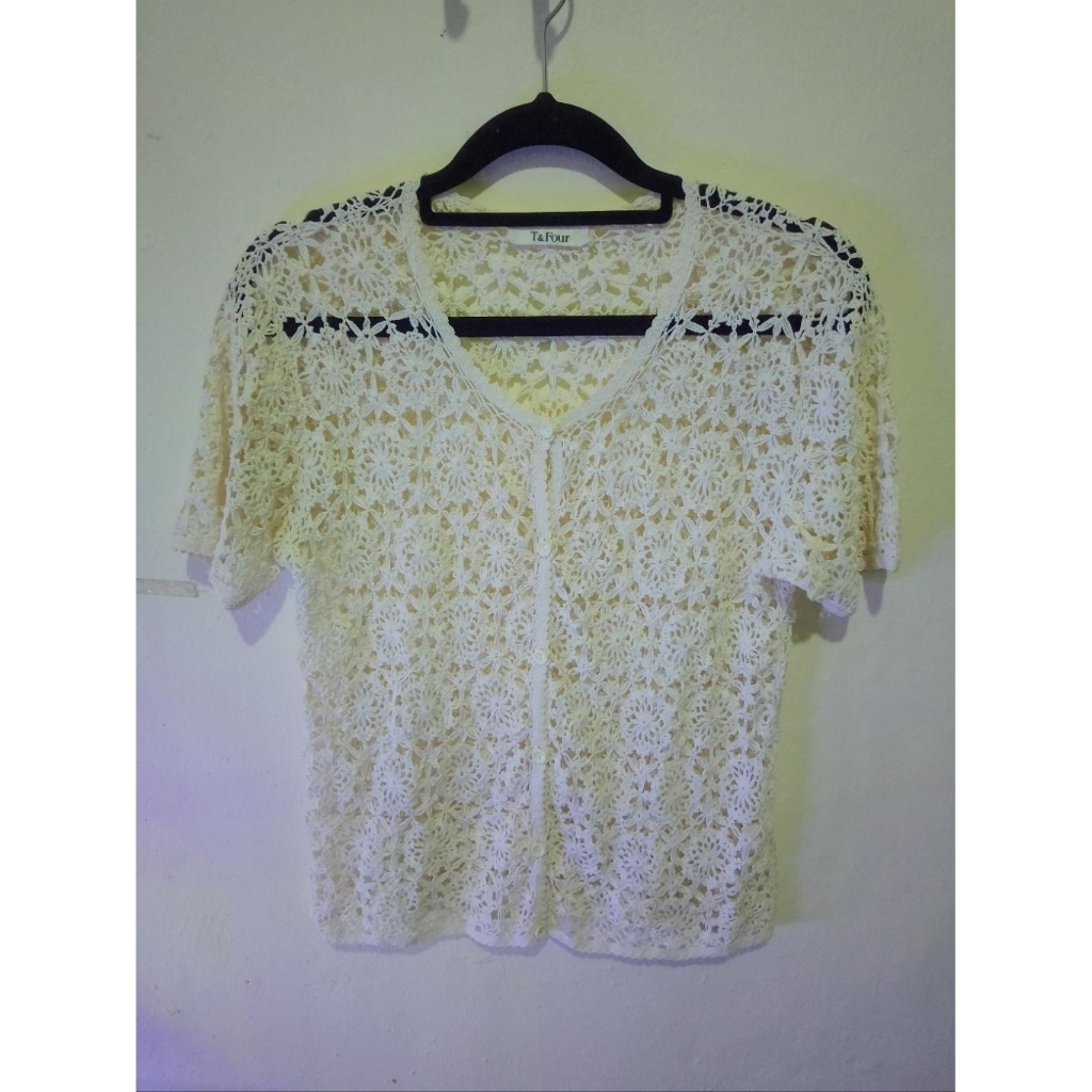 Rajut lengan pendek berkancing