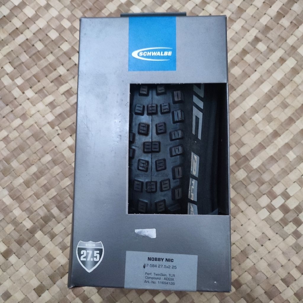Ban Schwalbe Nobby Nic 27.5 x 2.25 performance TLR