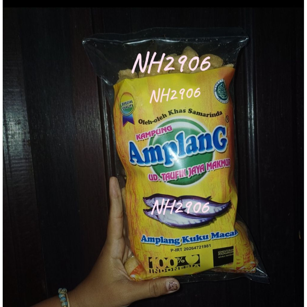 

AMPLANG KUKU MACAN IKAN BELIDA SAMARINDA 1 PCS