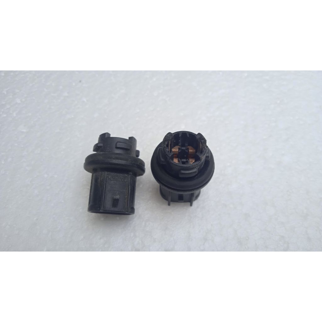 soket fitting lampu senja depan headlamp kijang kapsul sirion innova 2004 2006 2008 2010 original