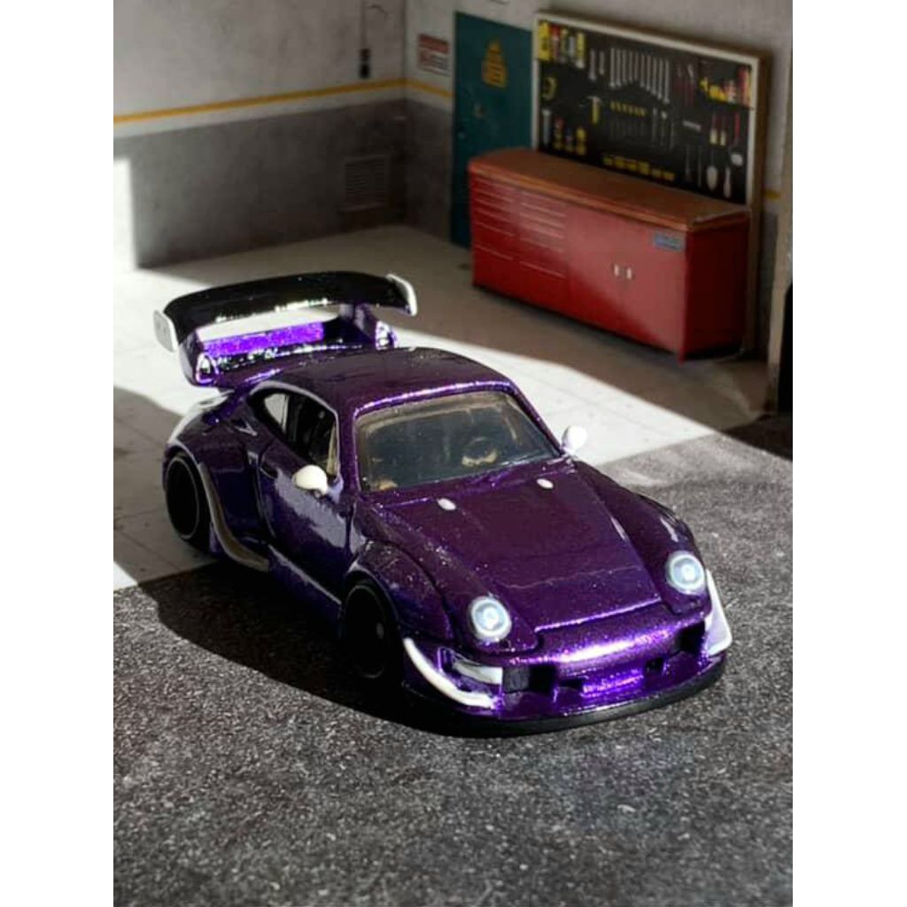Hotwheels custom Porsche Rwb 993 basic hotwheels porsche 96' carrera