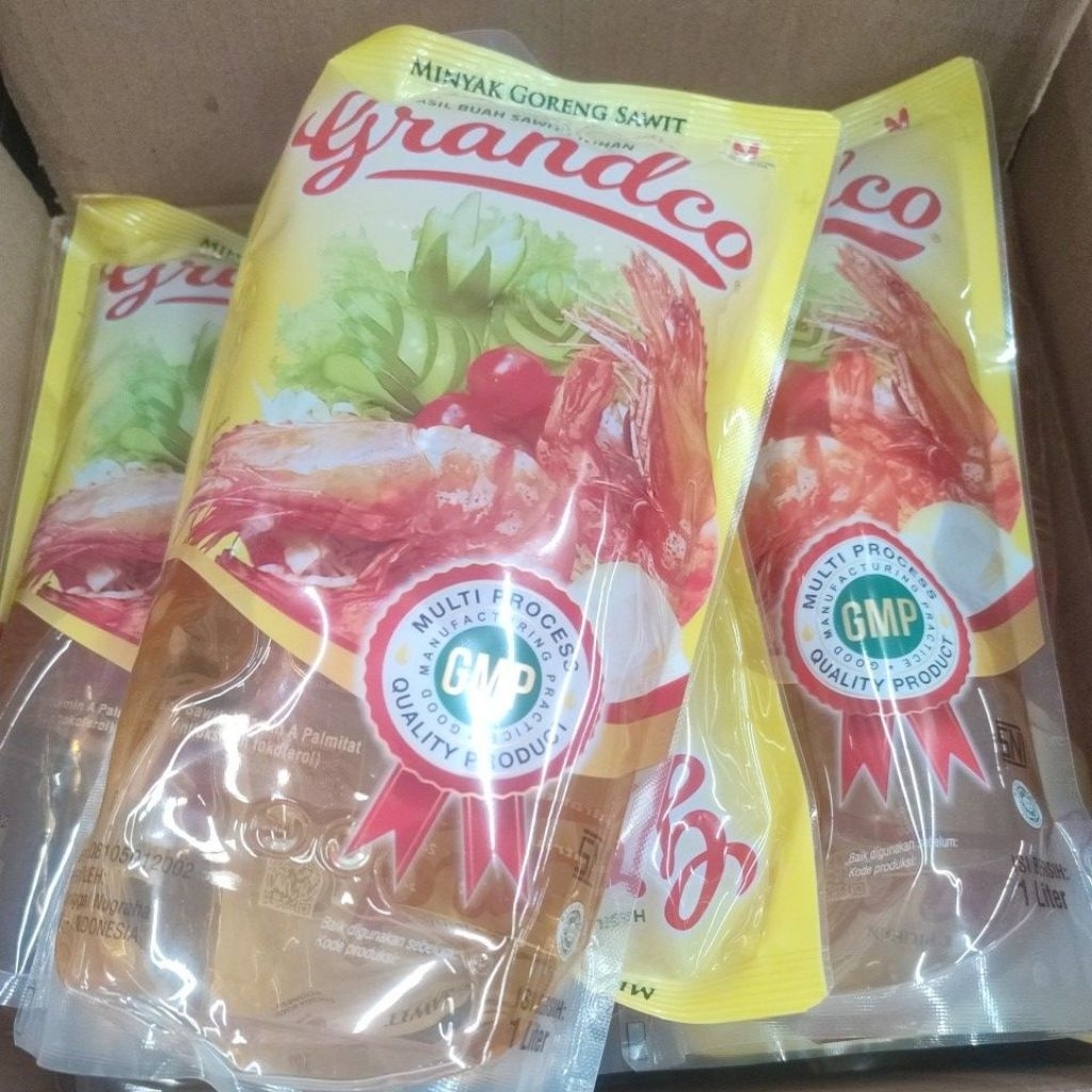 

minyak goreng grandco 900ml / dus