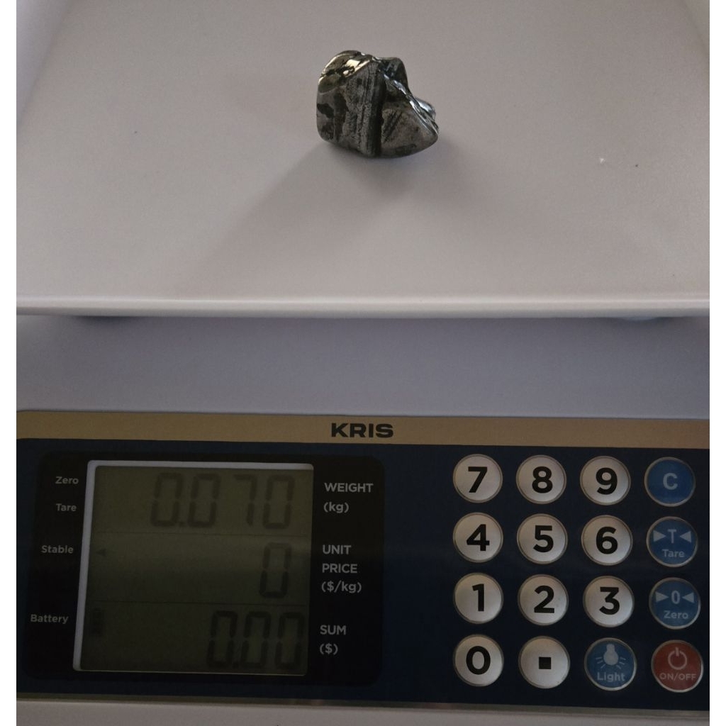 Iron Meteorite Campo Del Cielo 70 gram Bahan Pamor / Collector