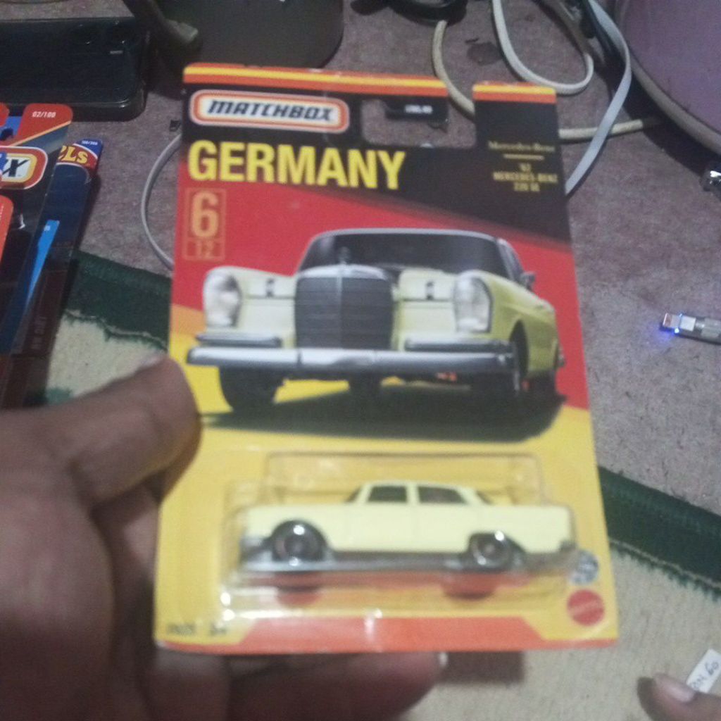 Matchbox Mercedes Benz 220SE