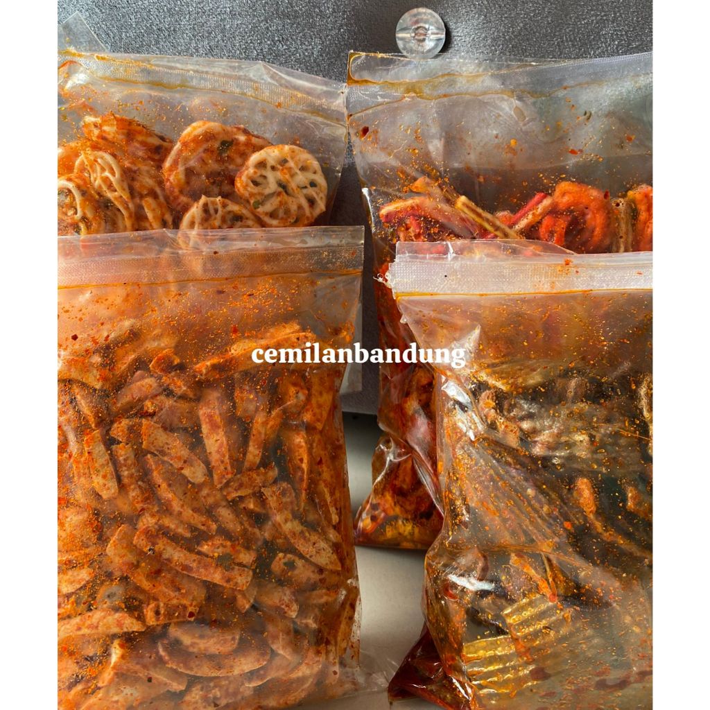 

seblak mix/kerupuk seblak campur 1kg dapat 4 produk kemasan 250gram bisa request via catatan