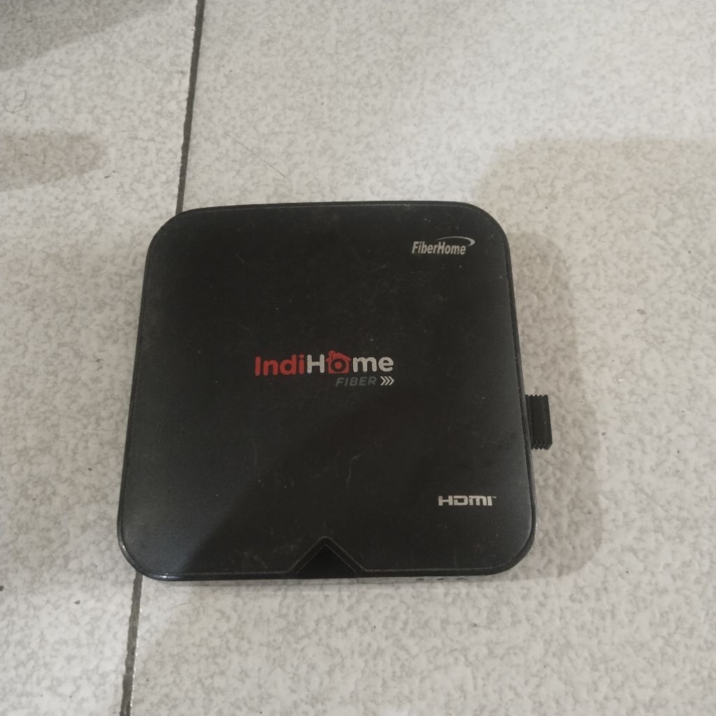 STB FIBERHOME MODEL HG680-P