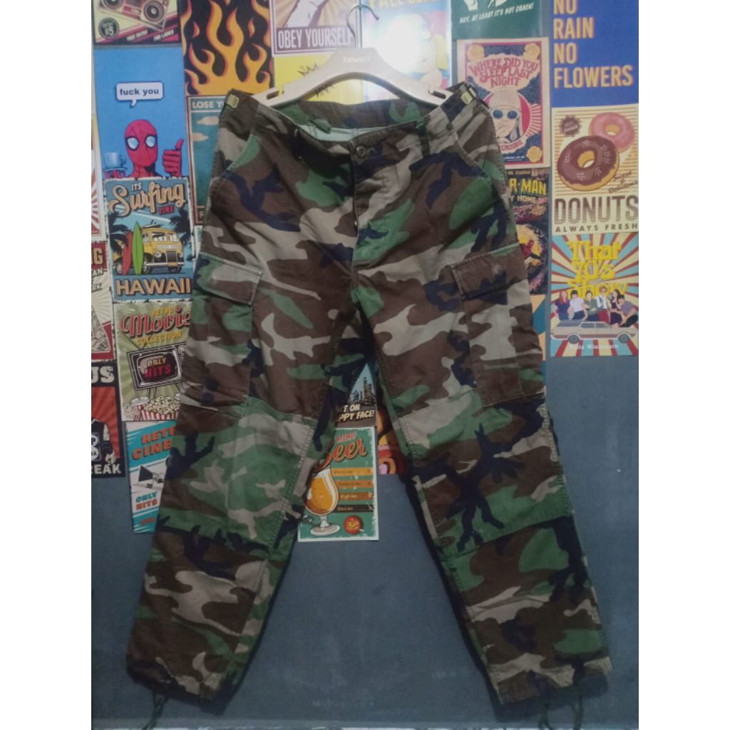 Celana cargo militer/army style