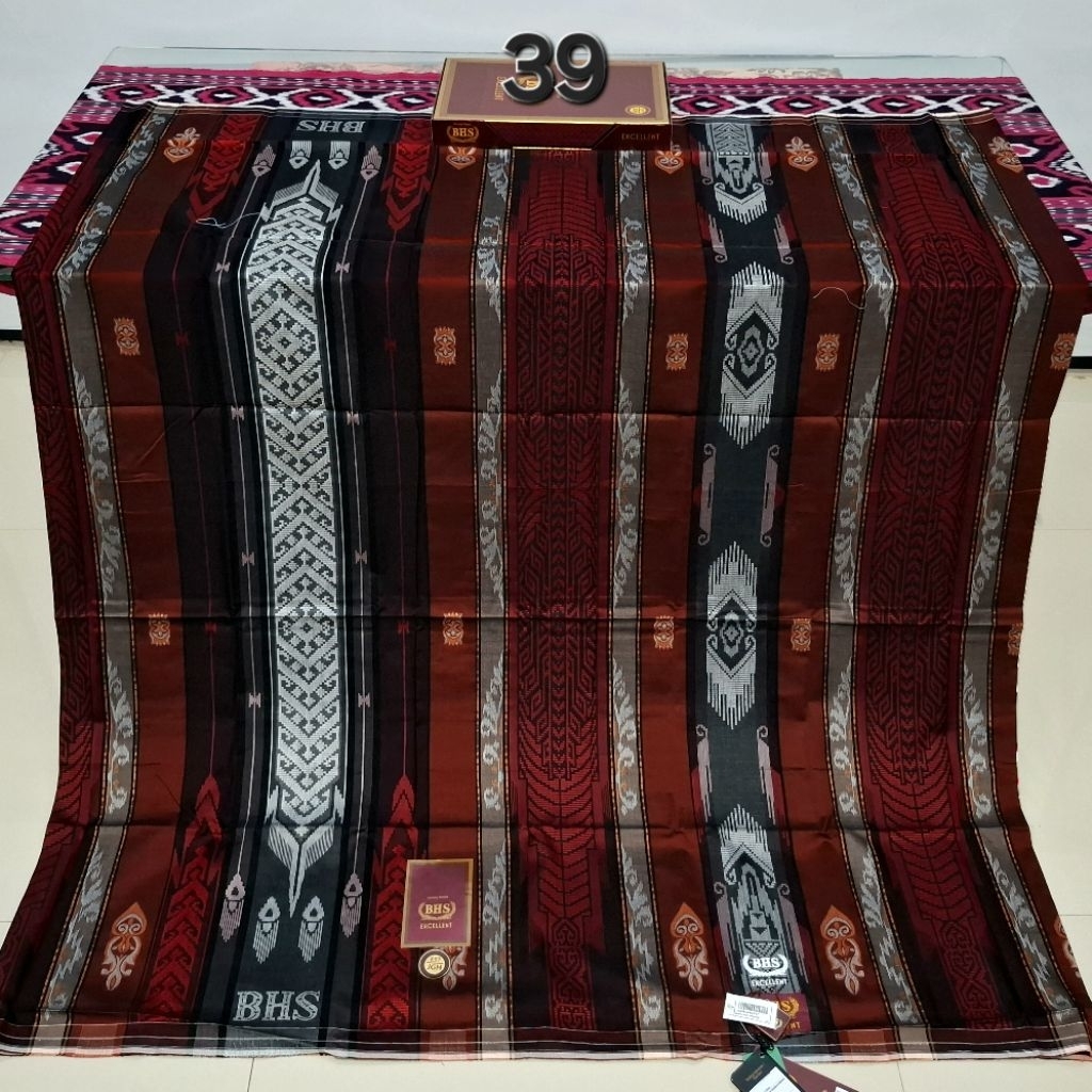 Sarung BHS Excellent JGH Gold Maroon Kombinasi Hitam Songket Jaquard Full Mercerized Cotton Limited
