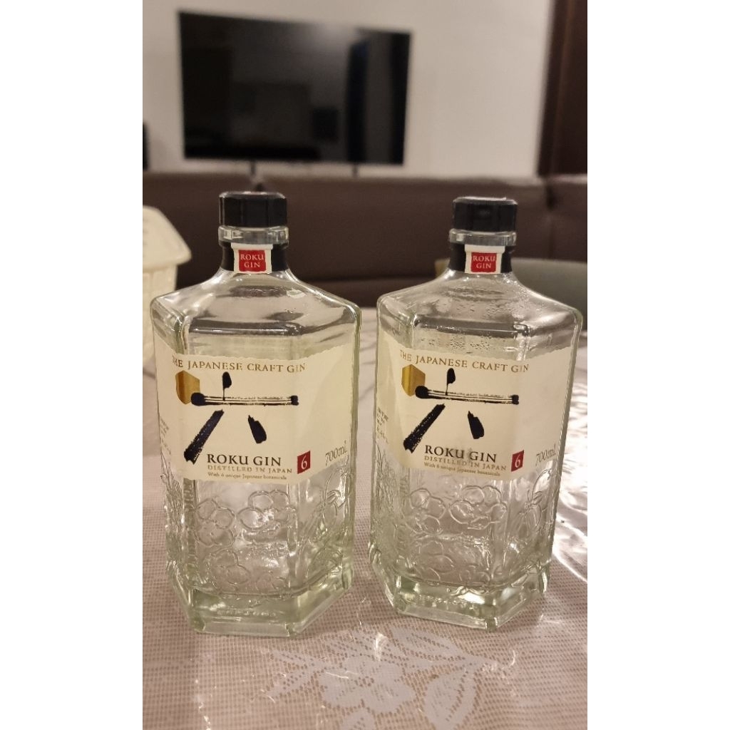 Botol minuman kosong