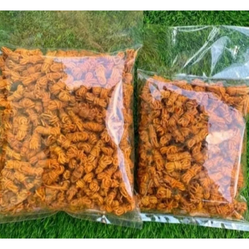 

mie gulung/mie uwel pedas